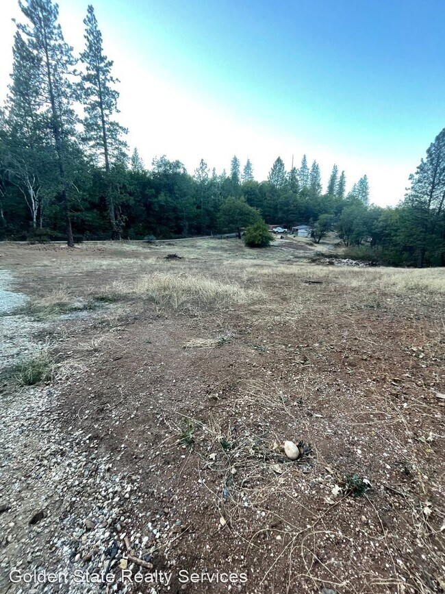 Building Photo - 3 br, 1 bath House - 15706 You Bet Rd