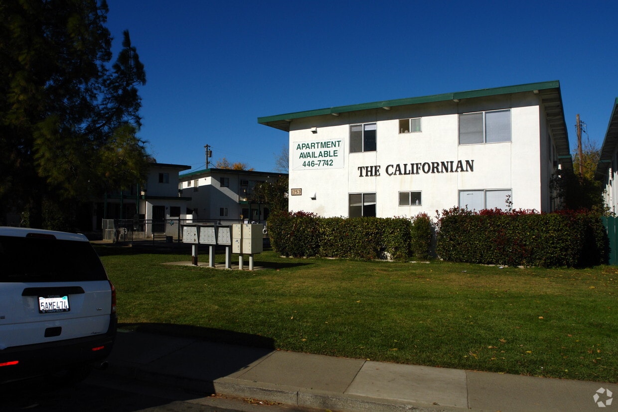Primary Photo - Californian