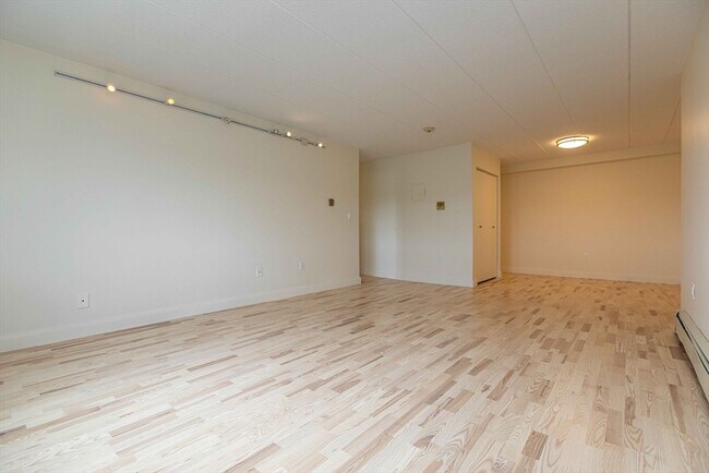 Building Photo - 278 Beacon St