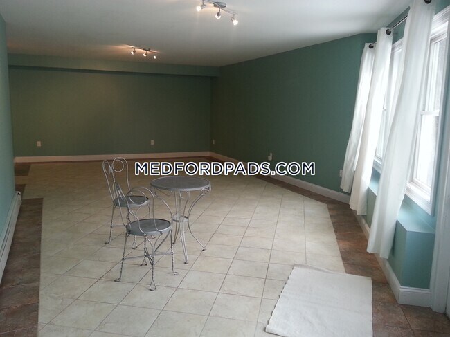 Foto del edificio - 76 Canal St