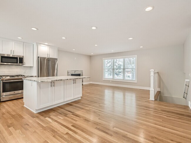 Building Photo - 253 Harrington Cir