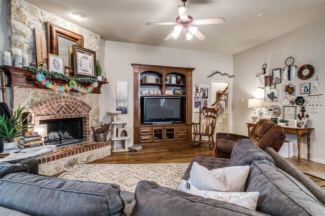 Foto del edificio - 3613 Leanne Dr