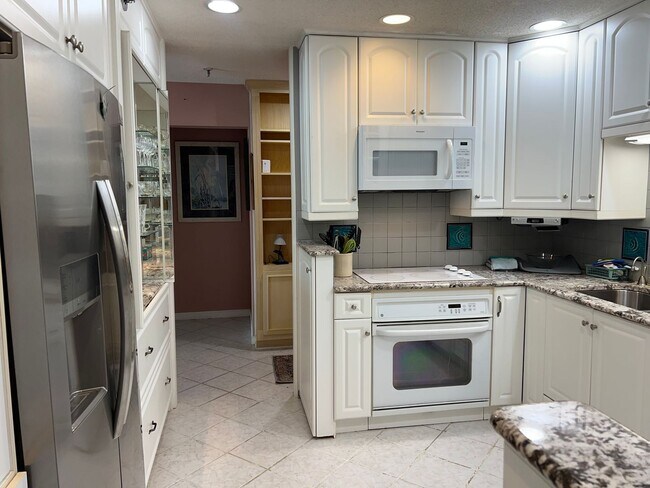 Foto del edificio - Furnished Waterfront Condo in Hilton Head Plantation - Mariners Pt