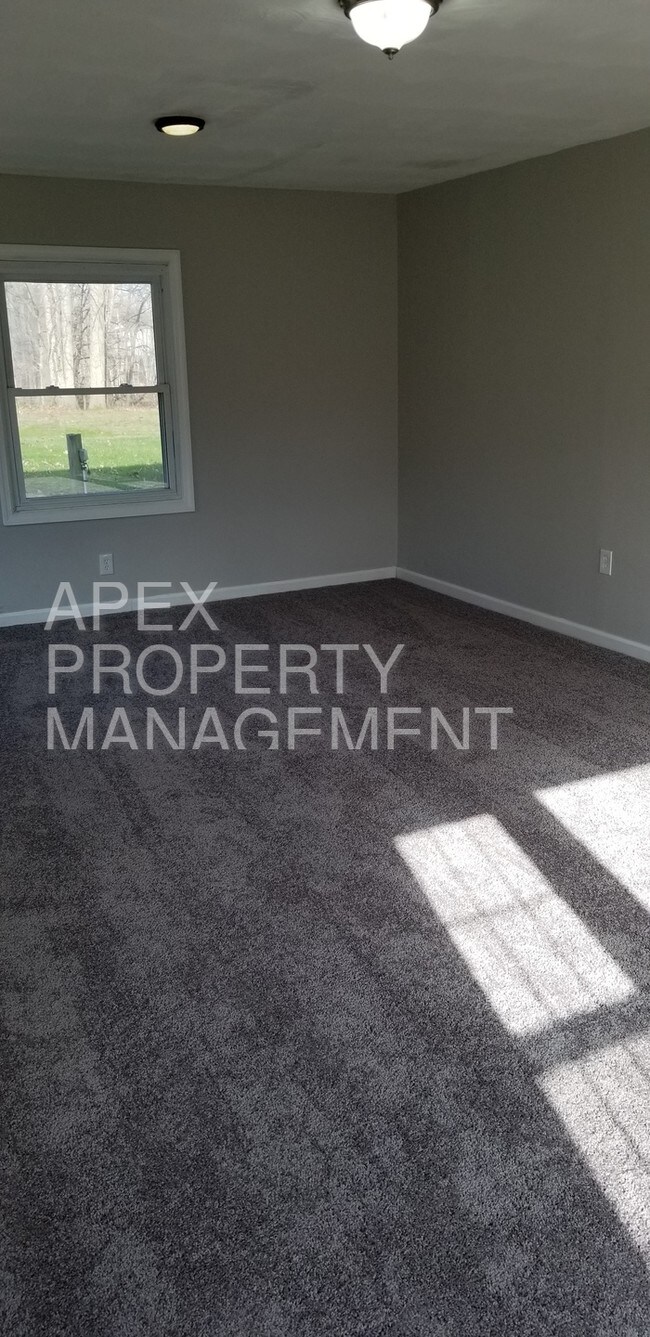 Building Photo - RARELY AVAILABLE 3 BED, 2 BATH NEW HOUSE