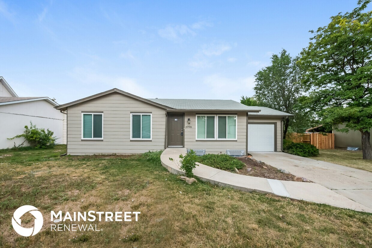 Foto principal - 6996 W 79th Dr