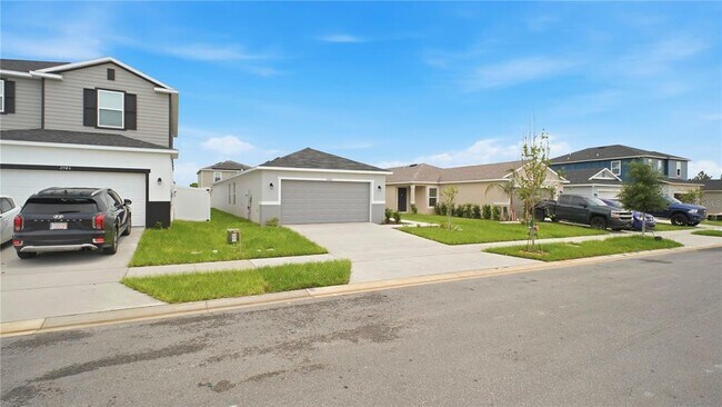 Building Photo - 2942 Lavanda Dr