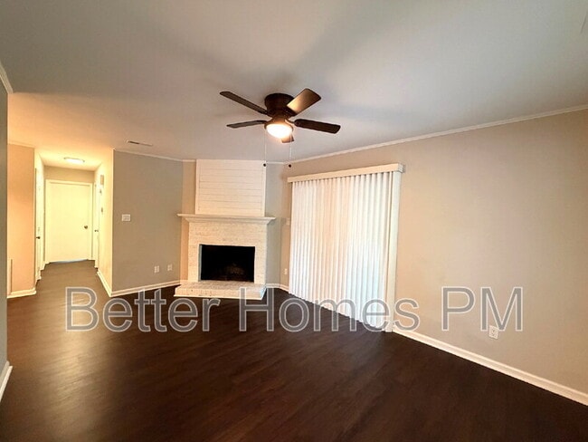 Building Photo - 4840 N New Hope Rd