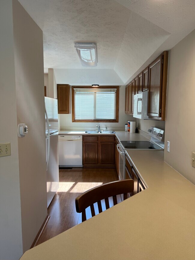 Foto del edificio - 2122 W 6th St