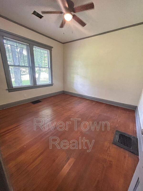Building Photo - 1615 E McLemore Ave