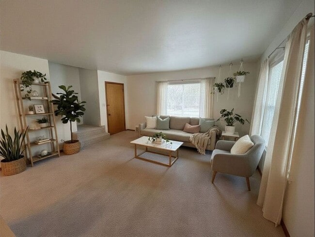 Foto del edificio - 2 Bedroom Townhome Overlooking West Park