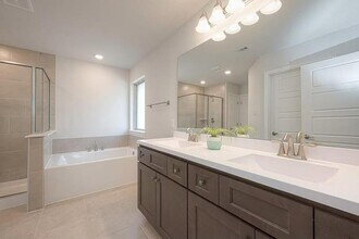 Building Photo - 13308 Diamond Reef Ln