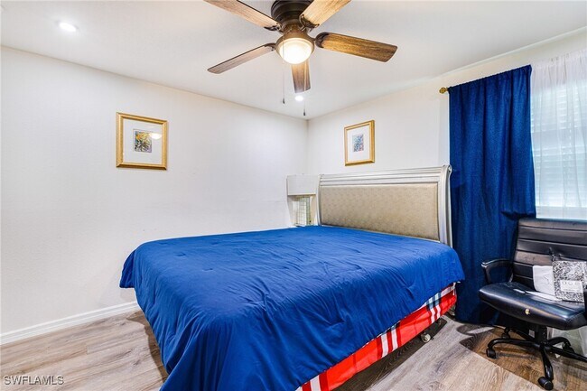 Building Photo - 2012 Wright St