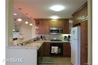 Building Photo - 34521 Via Espinoza