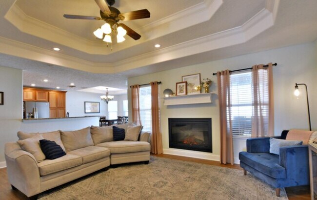 Foto del edificio - Stunning 4 Bed 2 Bath Home