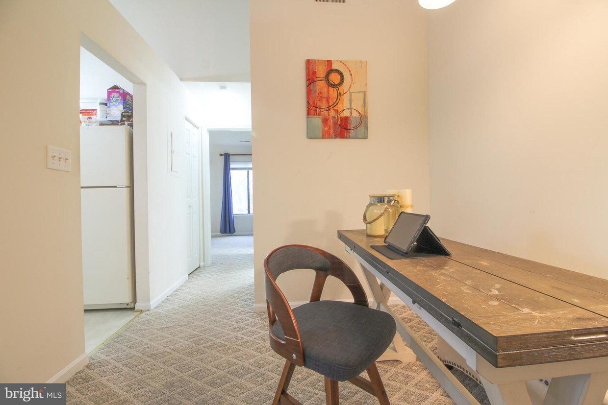 9569 Coggs Bill Dr Unit 403, Manassas, VA 20110 Condo for Rent in
