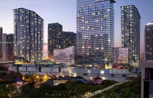 Foto del edificio - 1200 Brickell Bay Dr