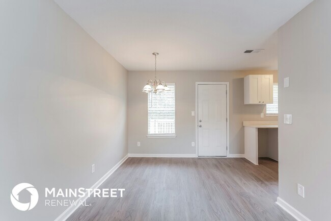 Building Photo - 4258 Ward Bluff Dr