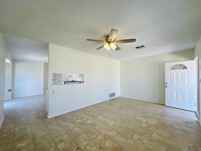 Building Photo - 12480 Martin Bauman Dr