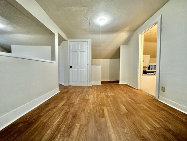 Foto del edificio - 1208-1210 Pine St