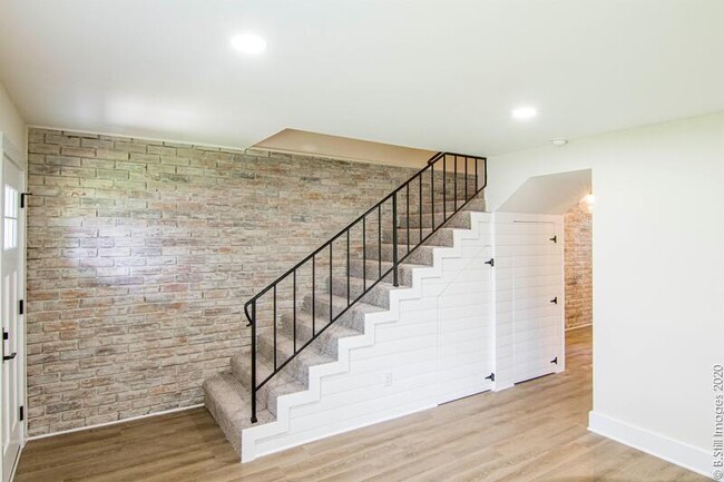 Foto del edificio - 1744 Cambridge Ave