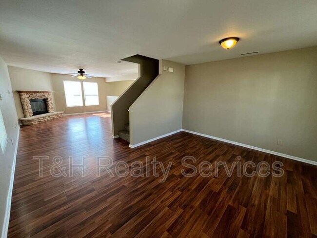 Foto del edificio - 1422 Dowell St