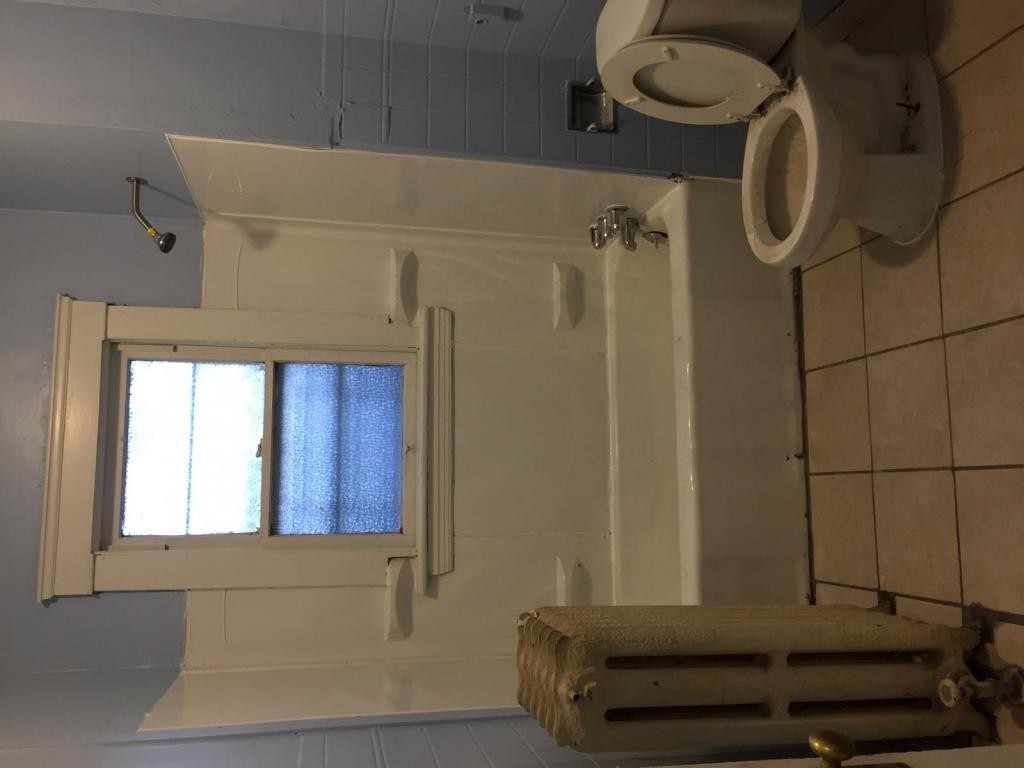 Primary Photo - 2772 E 128th St