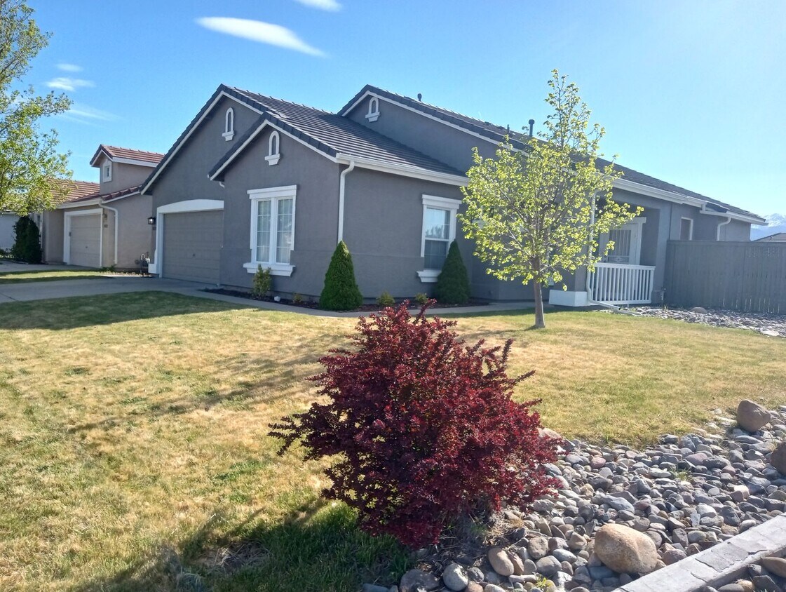 10215 Robilee Dr, Reno, NV 89521 House Rental in Reno, NV