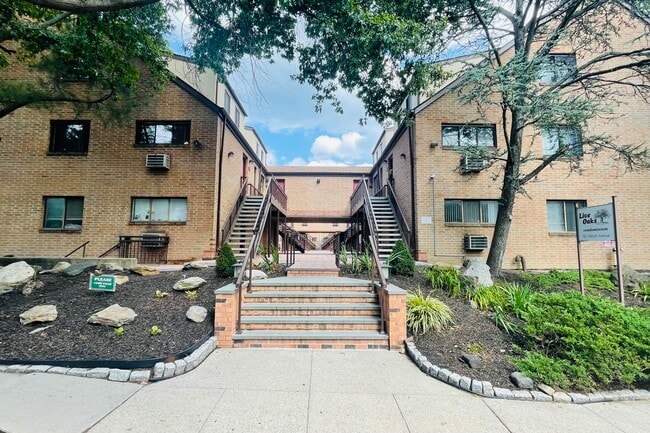 Building Photo - 50 DeKalb Ave