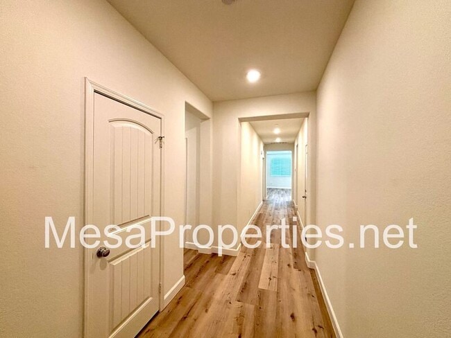 Building Photo - 12594 Ava Loma St
