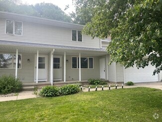 Building Photo - 3052 Acker St