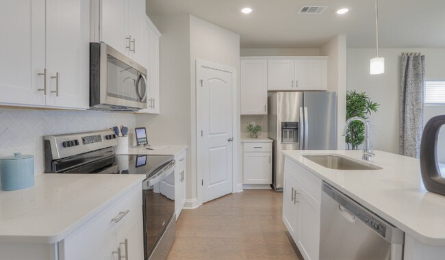 Foto del edificio - 4683 Ridge Bend Dr