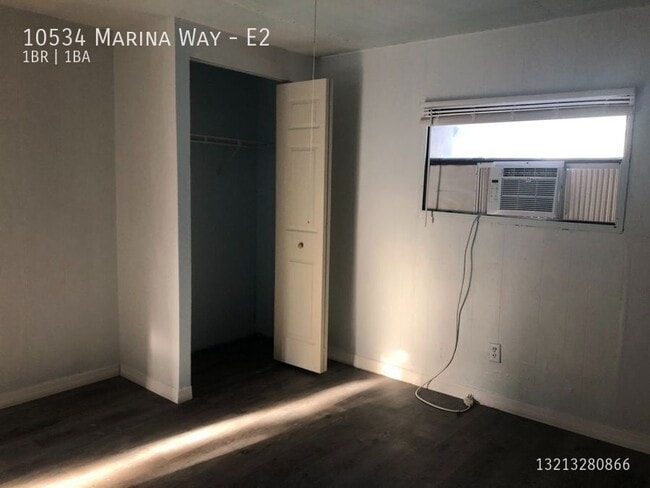 Foto del edificio - 10534 Marina Way