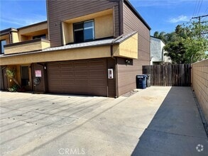 Building Photo - 16592 Jib Cir