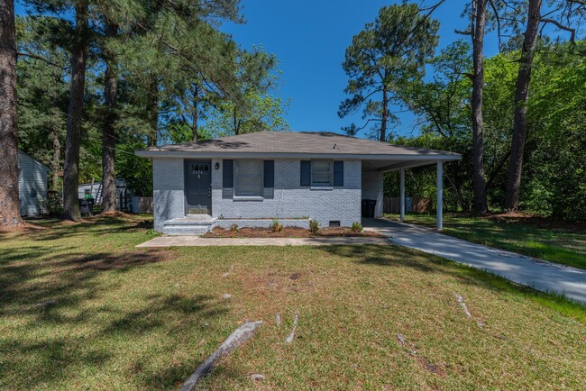 Building Photo - $1,250 - 3 bed/1 bath single-family home f...