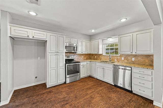 Foto del edificio - 208 N Hickory