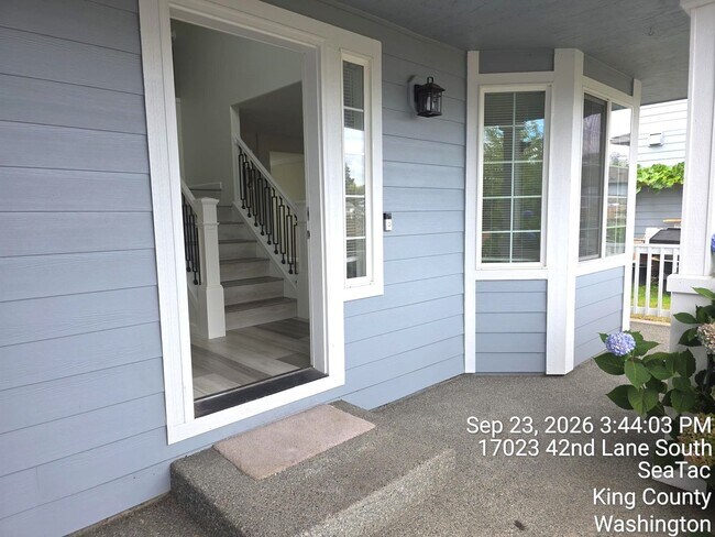 Foto del edificio - 17023 42nd Ln S