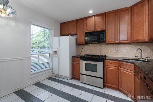 Foto del edificio - 357 Hadleigh Ln