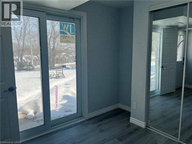 Photo du bâtiment - 58 Pathfinder Crescent