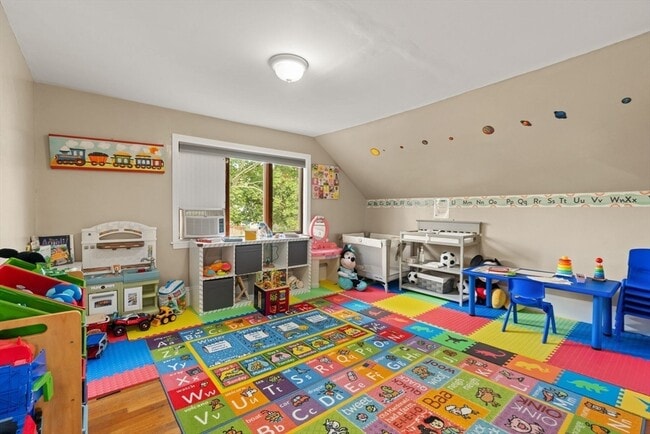 Foto del edificio - 48 Tappan St