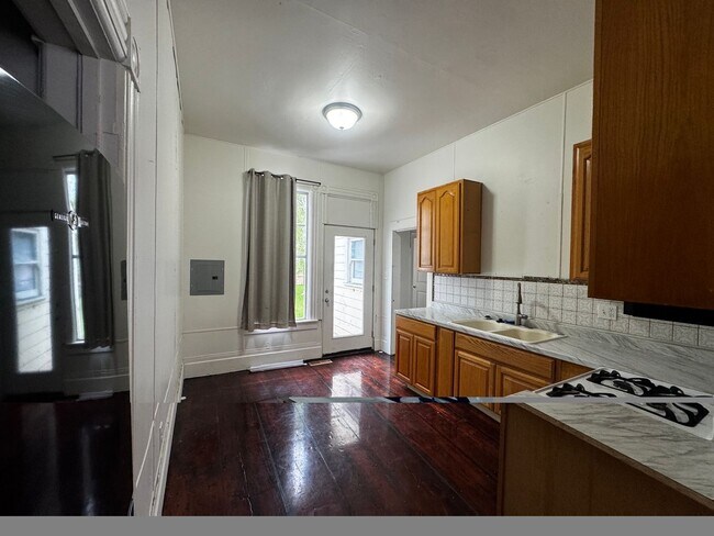 Foto del edificio - 910 8th St
