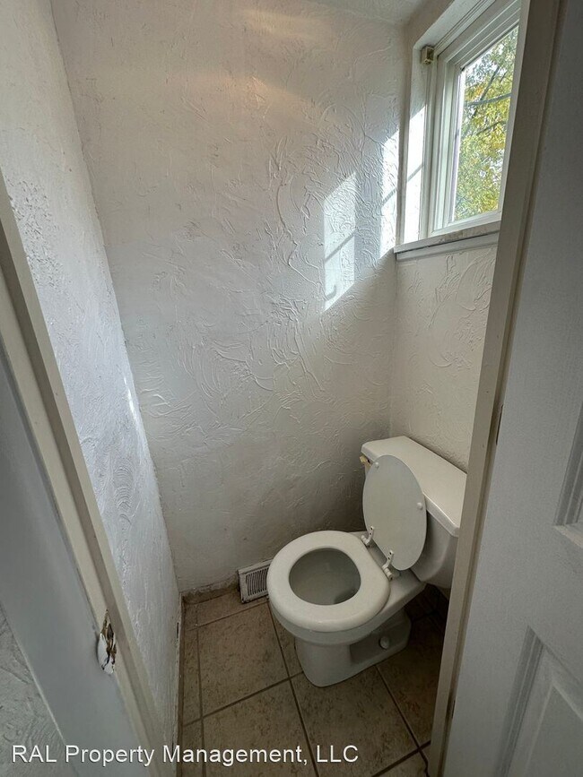Foto del edificio - 2 br, 1 bath House - 23670 banbury Cir 14