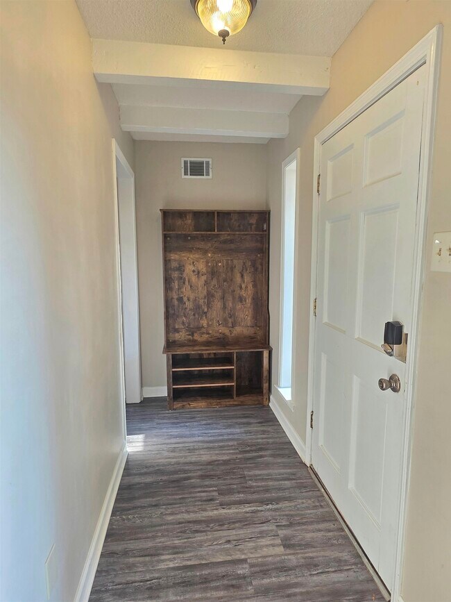 Building Photo - 4098 Mimosa Hill Ln