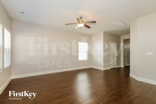 Building Photo - 9026 Evans Woods Dr