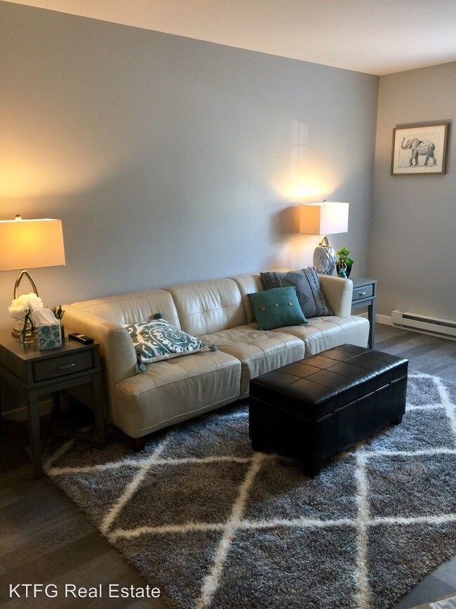 Foto del edificio - 3 br, 2.5 bath House - 631 Marjorie Mae St
