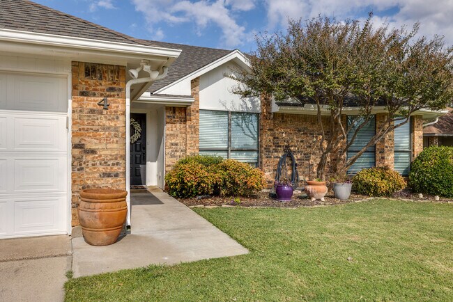 Foto del edificio - 4 Salida Dr