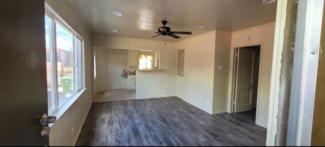 Photo - 5854 8th Ave Apartments