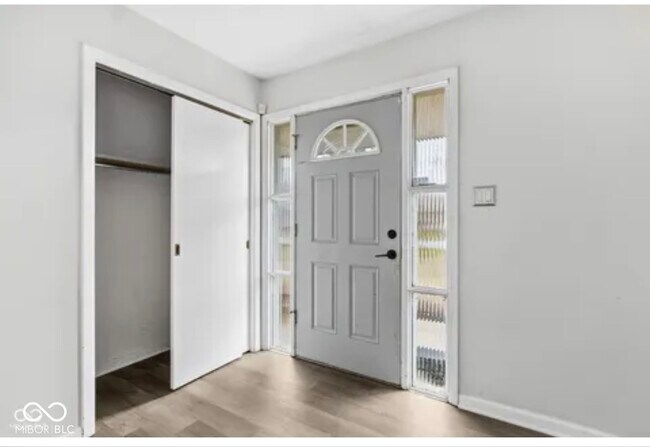 Foto del edificio - 5215 Southdale Dr