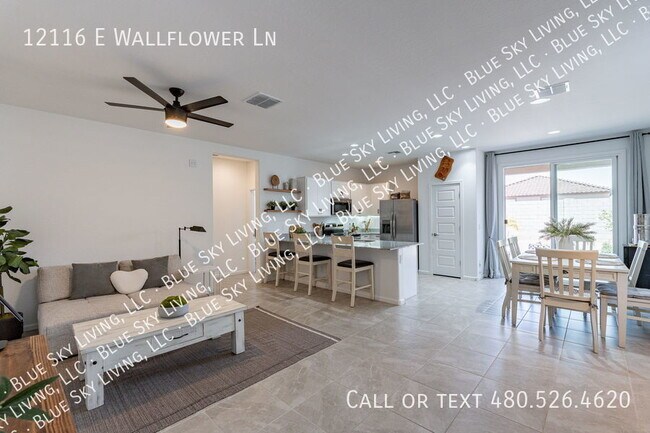 Foto del edificio - 12116 E Wallflower Ln