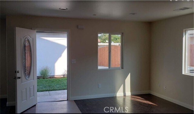 Foto del edificio - 1627 E 88th St