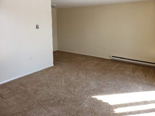 Foto del edificio - 4101 Pine Hollow Dr